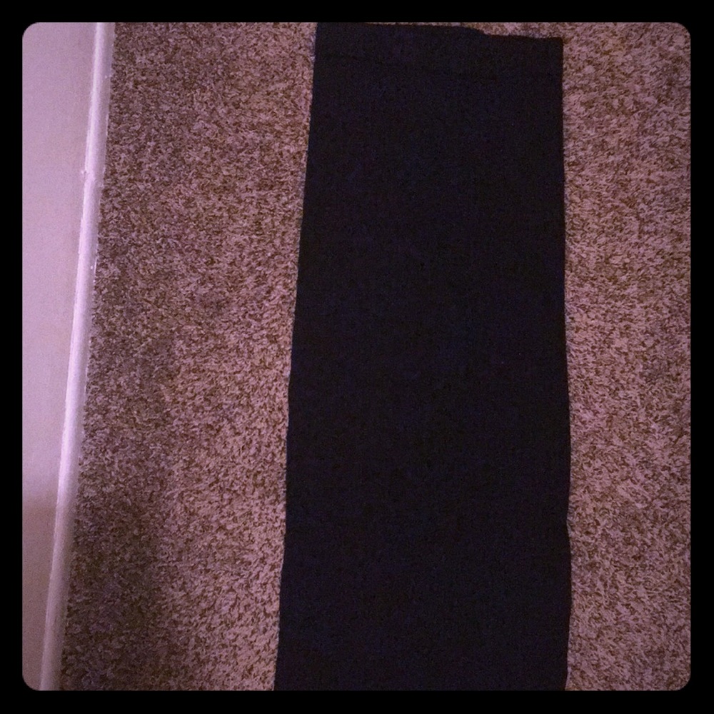 Ribbed sweater skirt